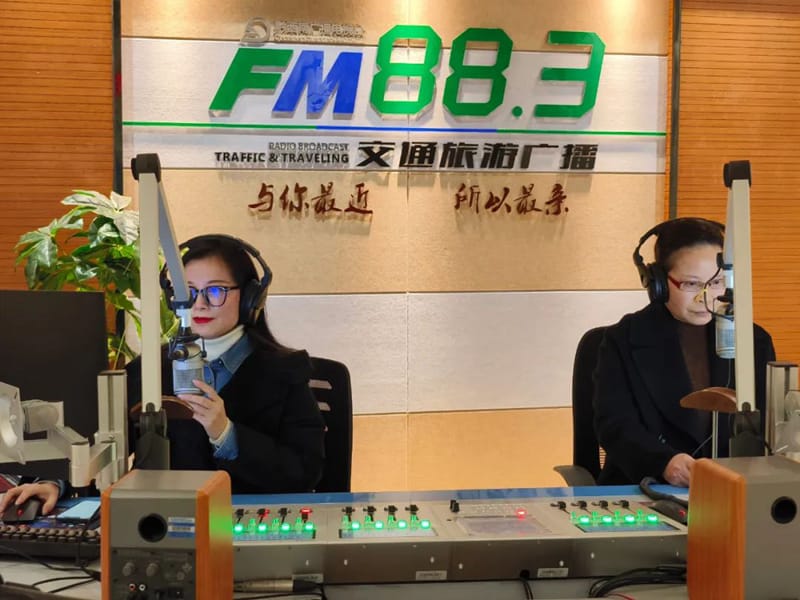 883《健康头等舱》|中医科主任滕英华做客直播间科普中医养生知识