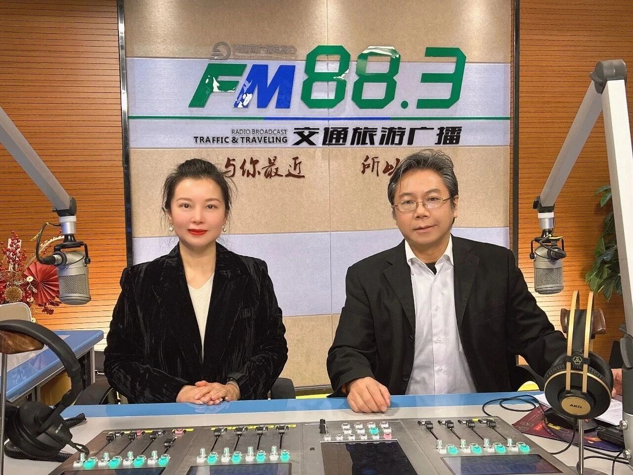 883《健康头等舱》| 骨科大主任兼关节外科主任吴军科普关节养护指南